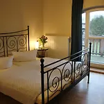 Baeumi-hof 3*