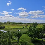 Baeumi-hof 3*